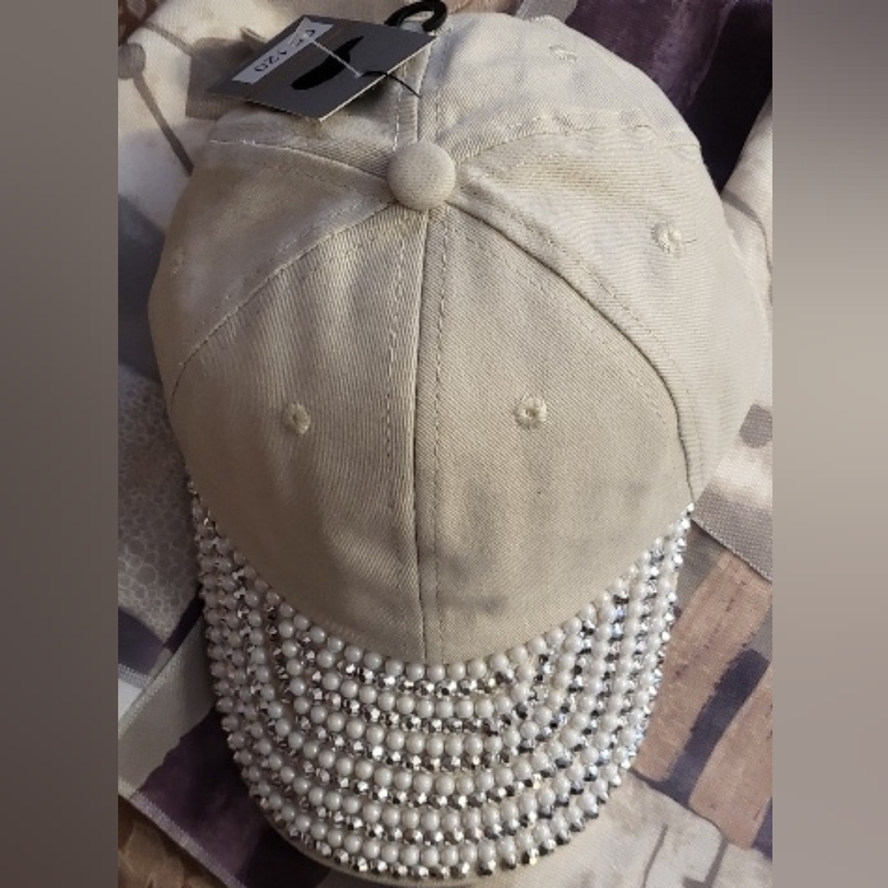 Beige Pearl-Embellished Cap